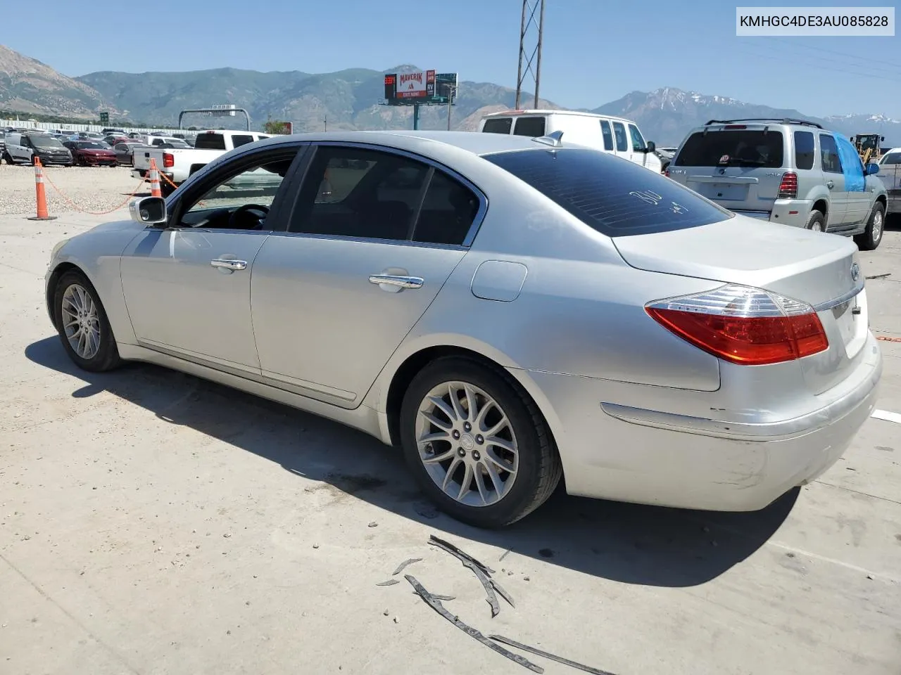 2010 Hyundai Genesis 3.8L VIN: KMHGC4DE3AU085828 Lot: 59071304