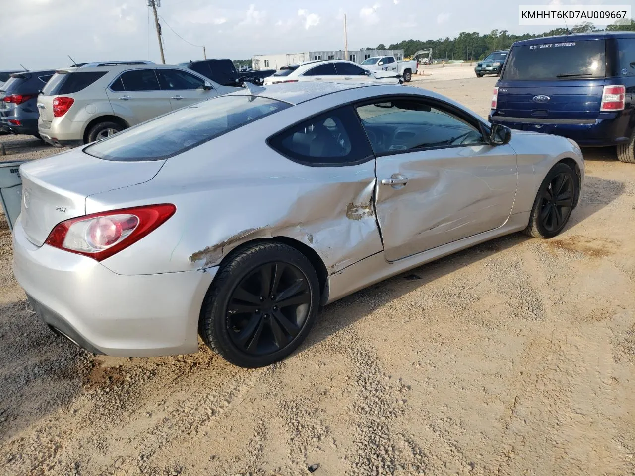 2010 Hyundai Genesis Coupe 2.0T VIN: KMHHT6KD7AU009667 Lot: 64902674