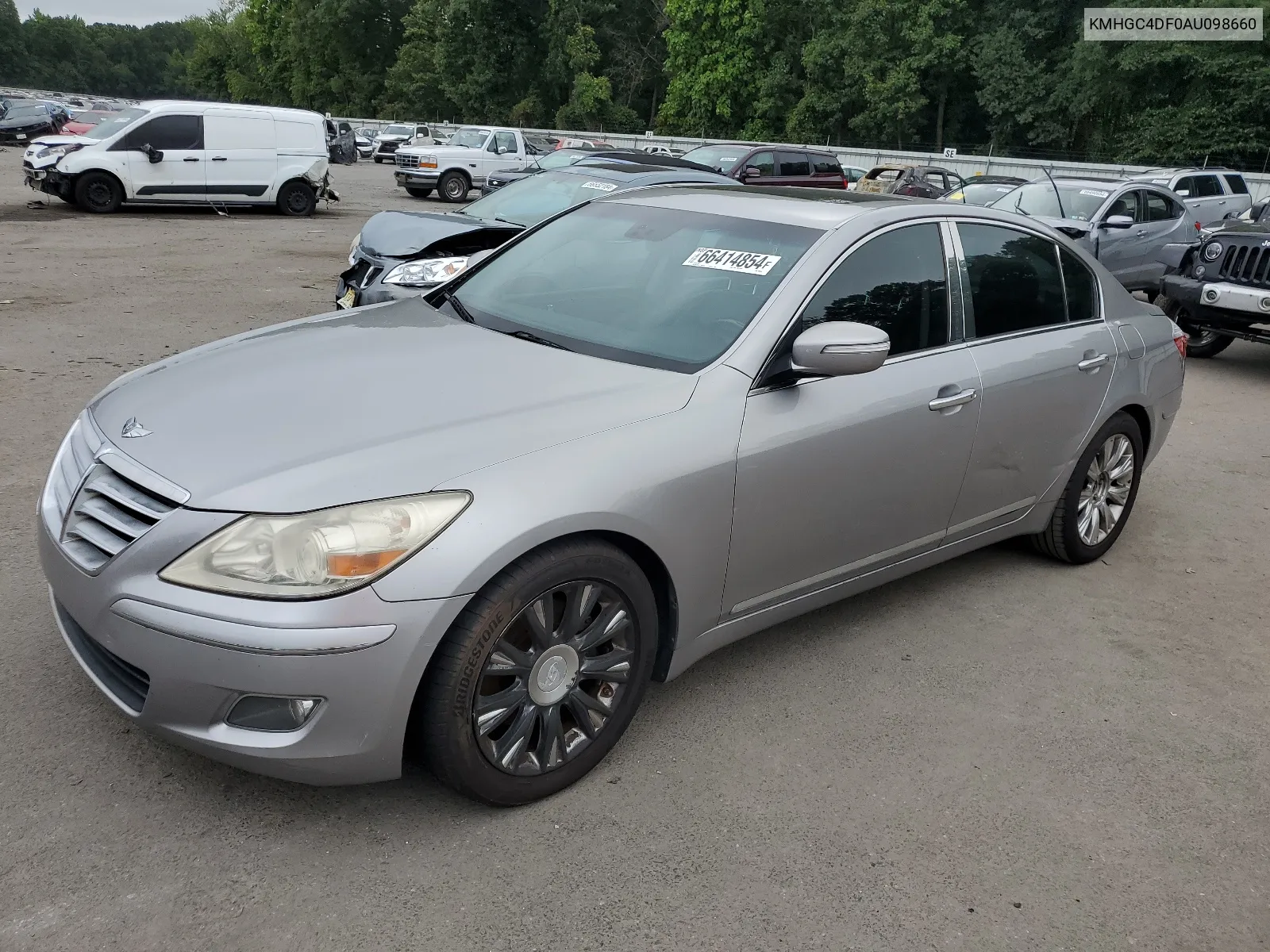 2010 Hyundai Genesis 4.6L VIN: KMHGC4DF0AU098660 Lot: 66414854