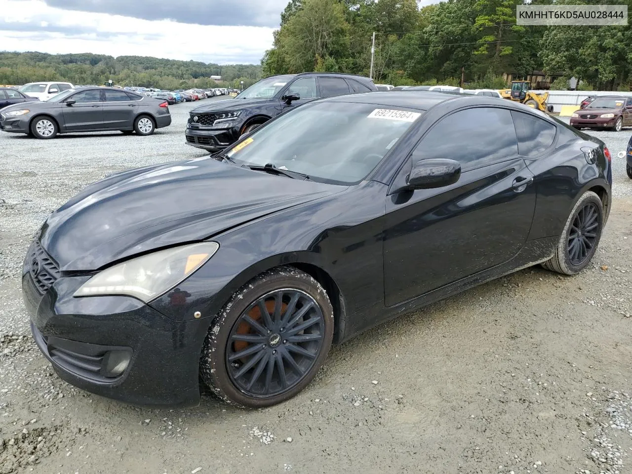 2010 Hyundai Genesis Coupe 2.0T VIN: KMHHT6KD5AU028444 Lot: 69215564