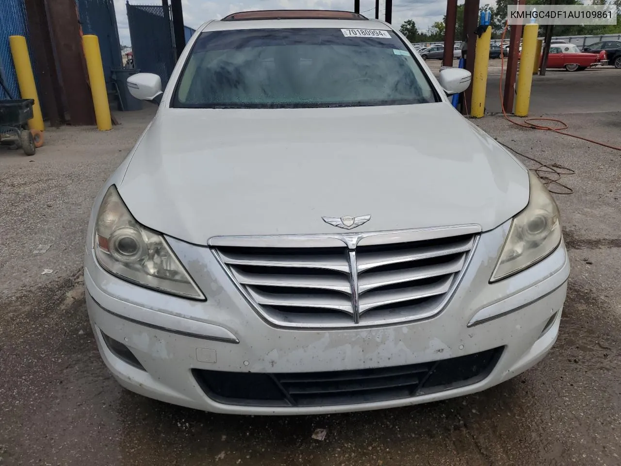 2010 Hyundai Genesis 4.6L VIN: KMHGC4DF1AU109861 Lot: 70180994