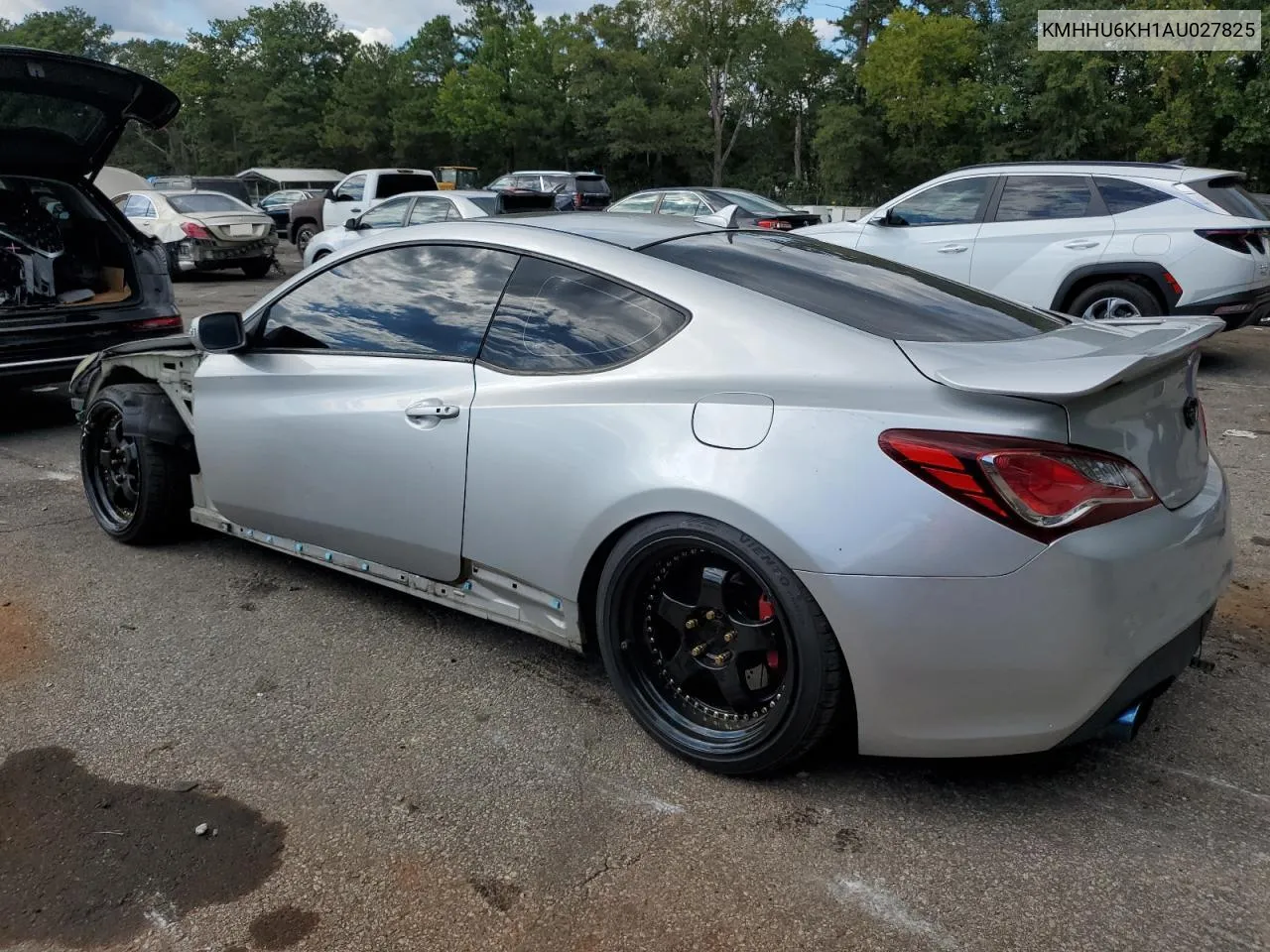 2010 Hyundai Genesis Coupe 3.8L VIN: KMHHU6KH1AU027825 Lot: 71921064