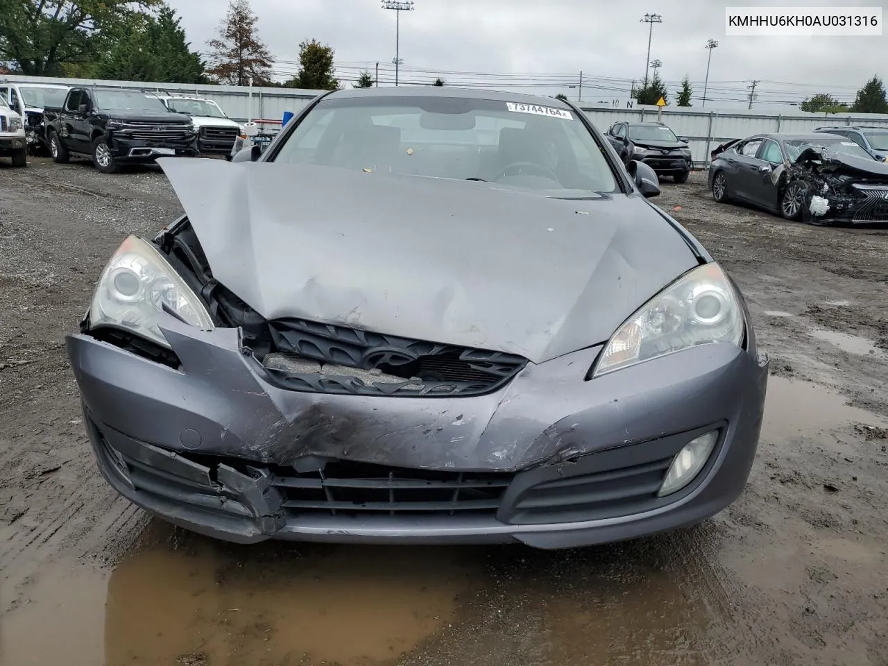 2010 Hyundai Genesis Coupe 3.8L VIN: KMHHU6KH0AU031316 Lot: 73744764