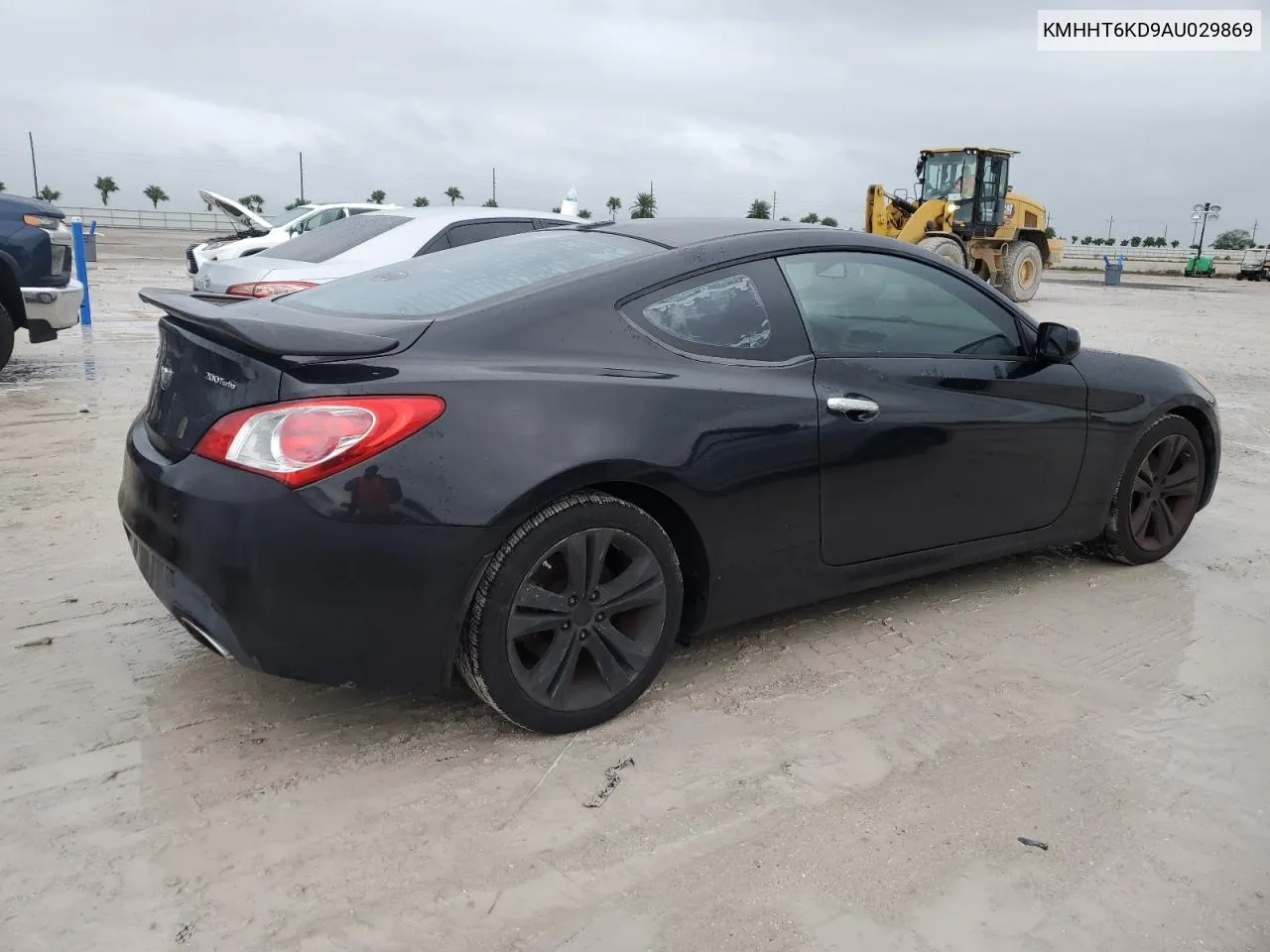 2010 Hyundai Genesis Coupe 2.0T VIN: KMHHT6KD9AU029869 Lot: 74793694