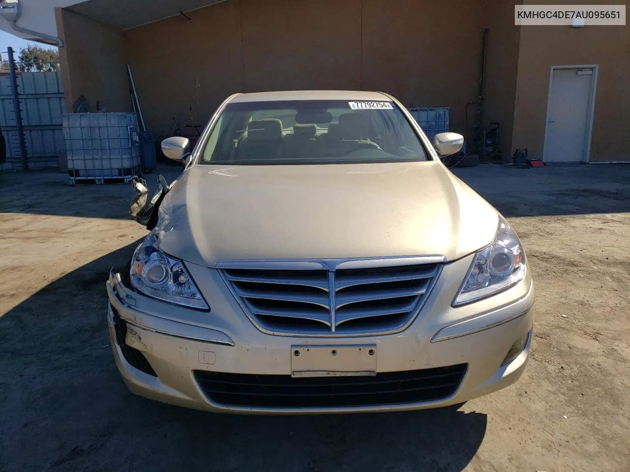 2010 Hyundai Genesis 3.8L VIN: KMHGC4DE7AU095651 Lot: 77792754