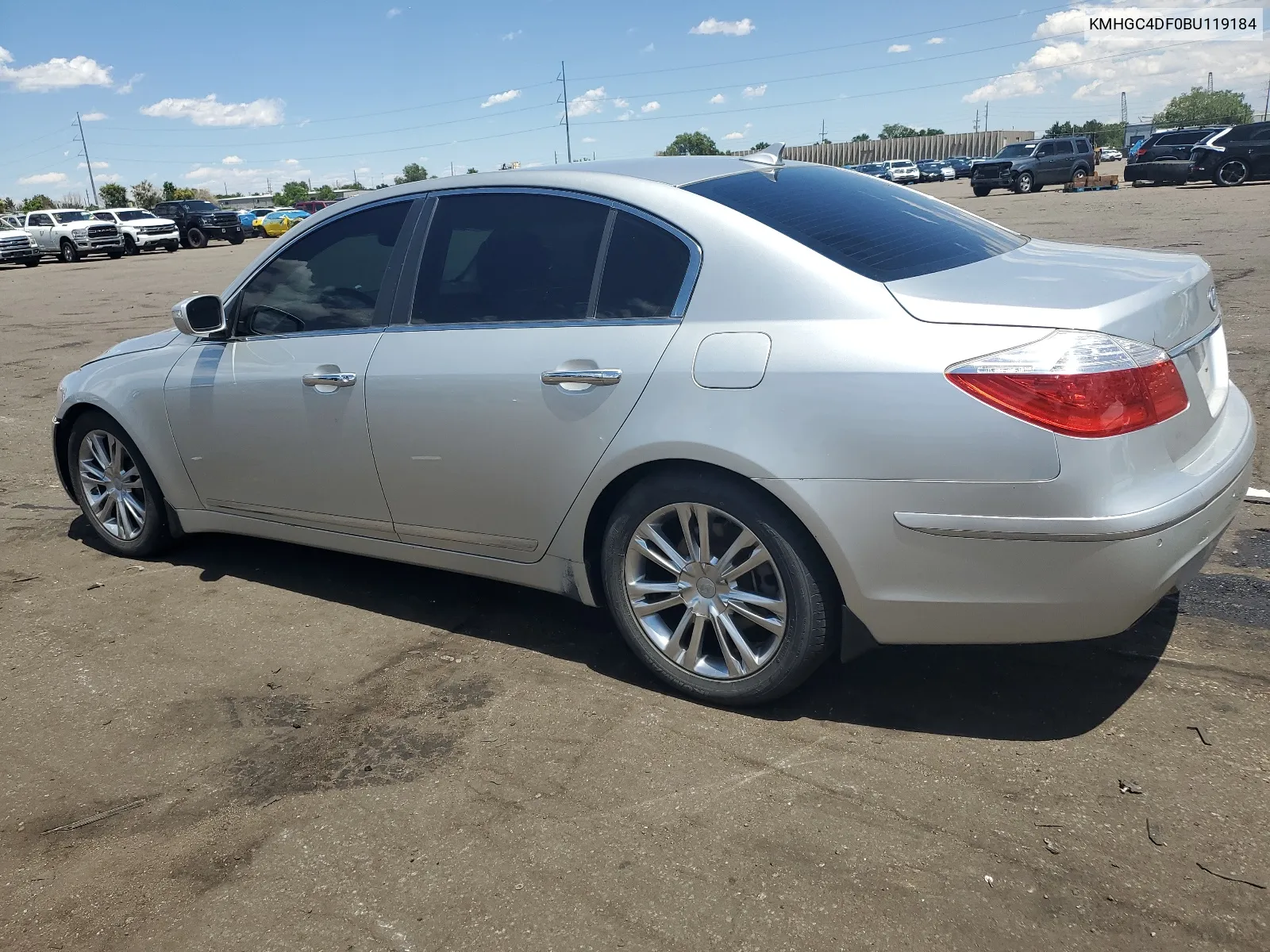 KMHGC4DF0BU119184 2011 Hyundai Genesis 4.6L