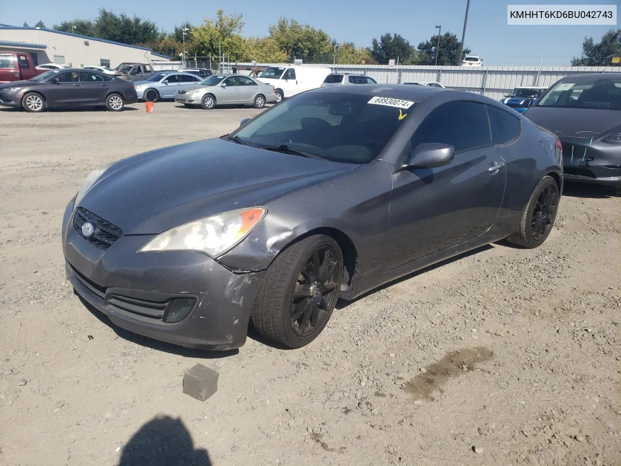 2011 Hyundai Genesis Coupe 2.0T VIN: KMHHT6KD6BU042743 Lot: 68930074