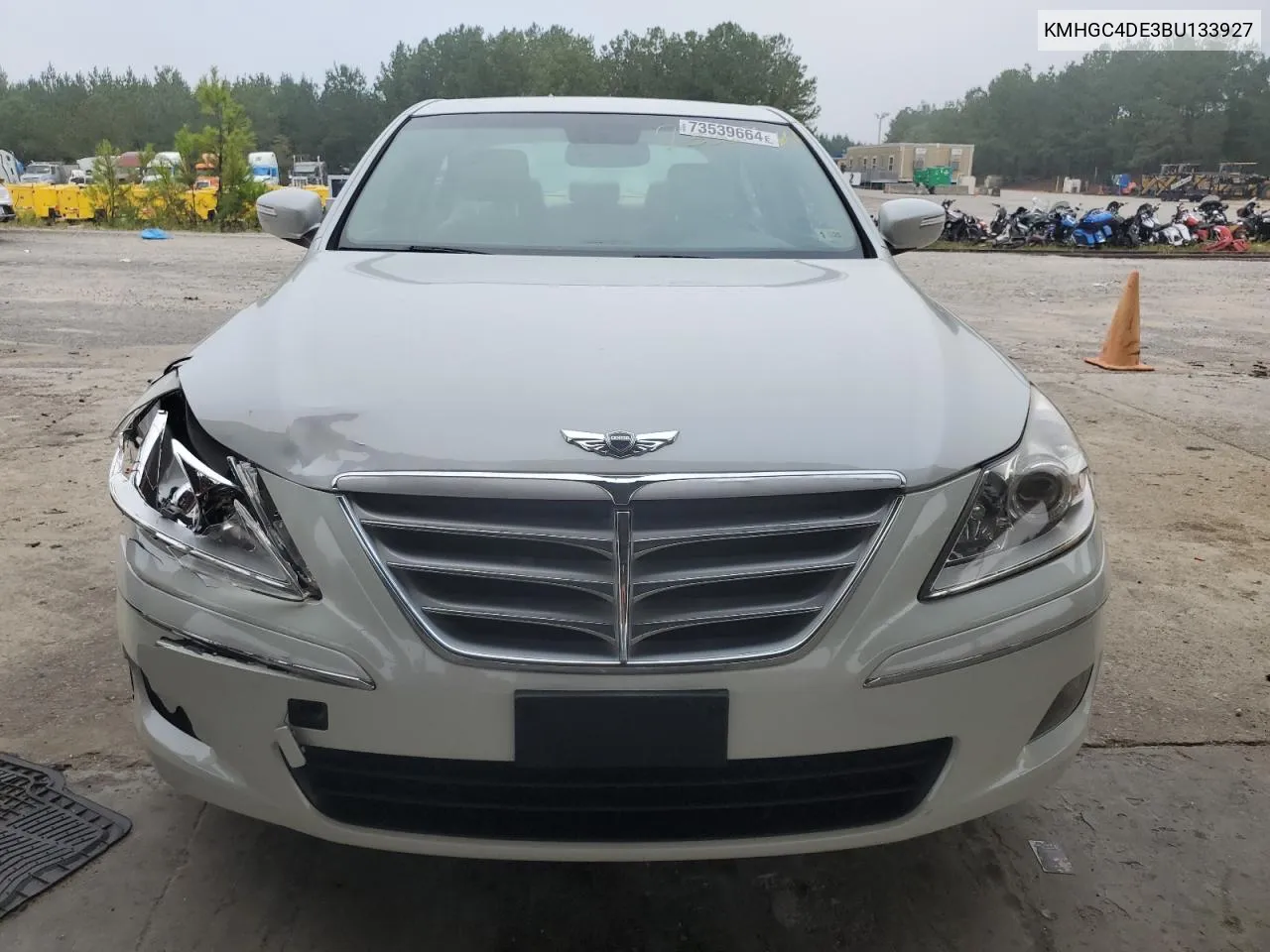 KMHGC4DE3BU133927 2011 Hyundai Genesis 3.8L