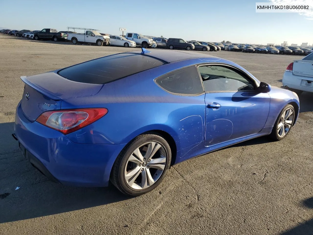 2011 Hyundai Genesis Coupe 2.0T VIN: KMHHT6KD1BU060082 Lot: 74627464