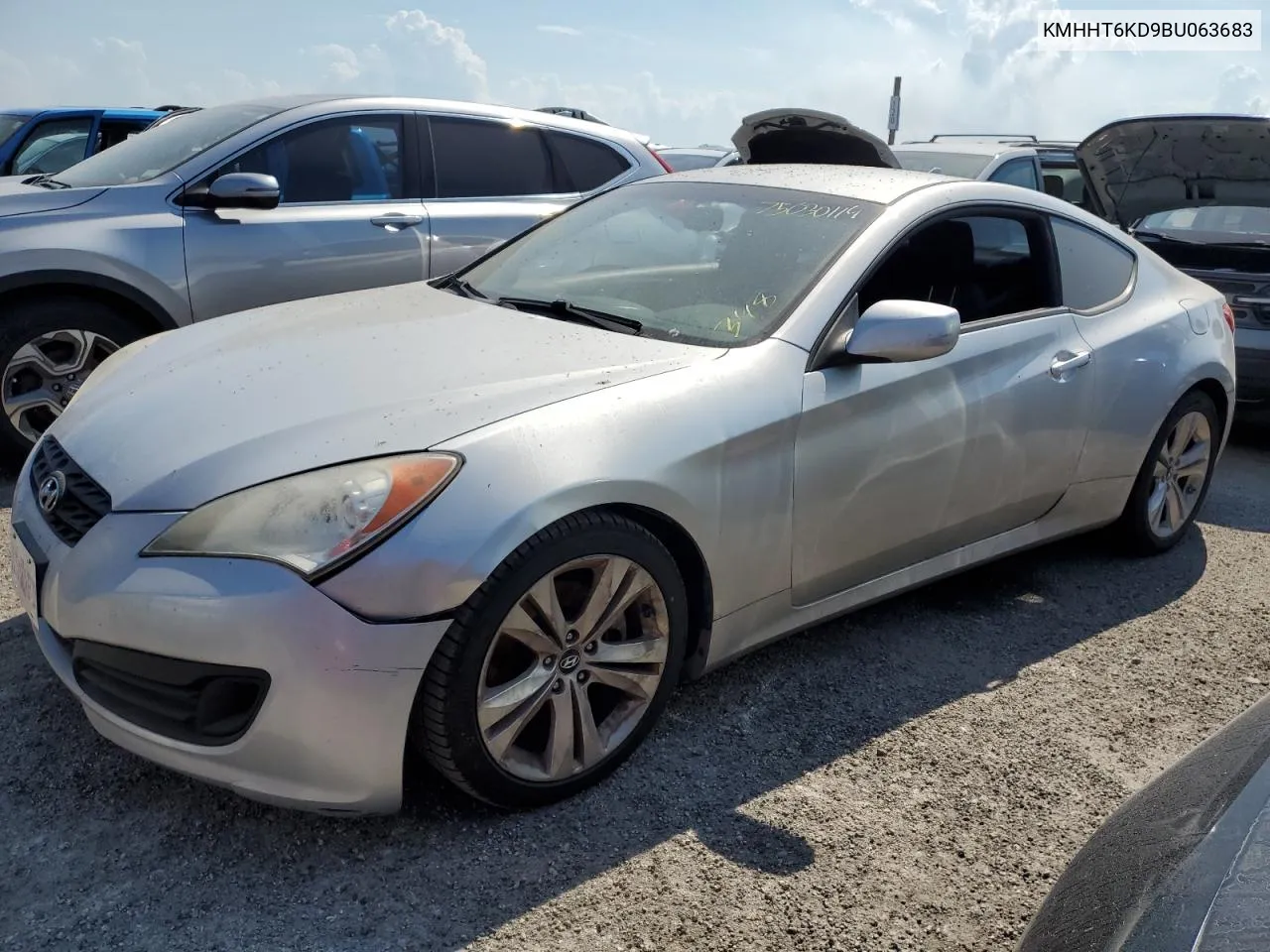 2011 Hyundai Genesis Coupe 2.0T VIN: KMHHT6KD9BU063683 Lot: 75030114