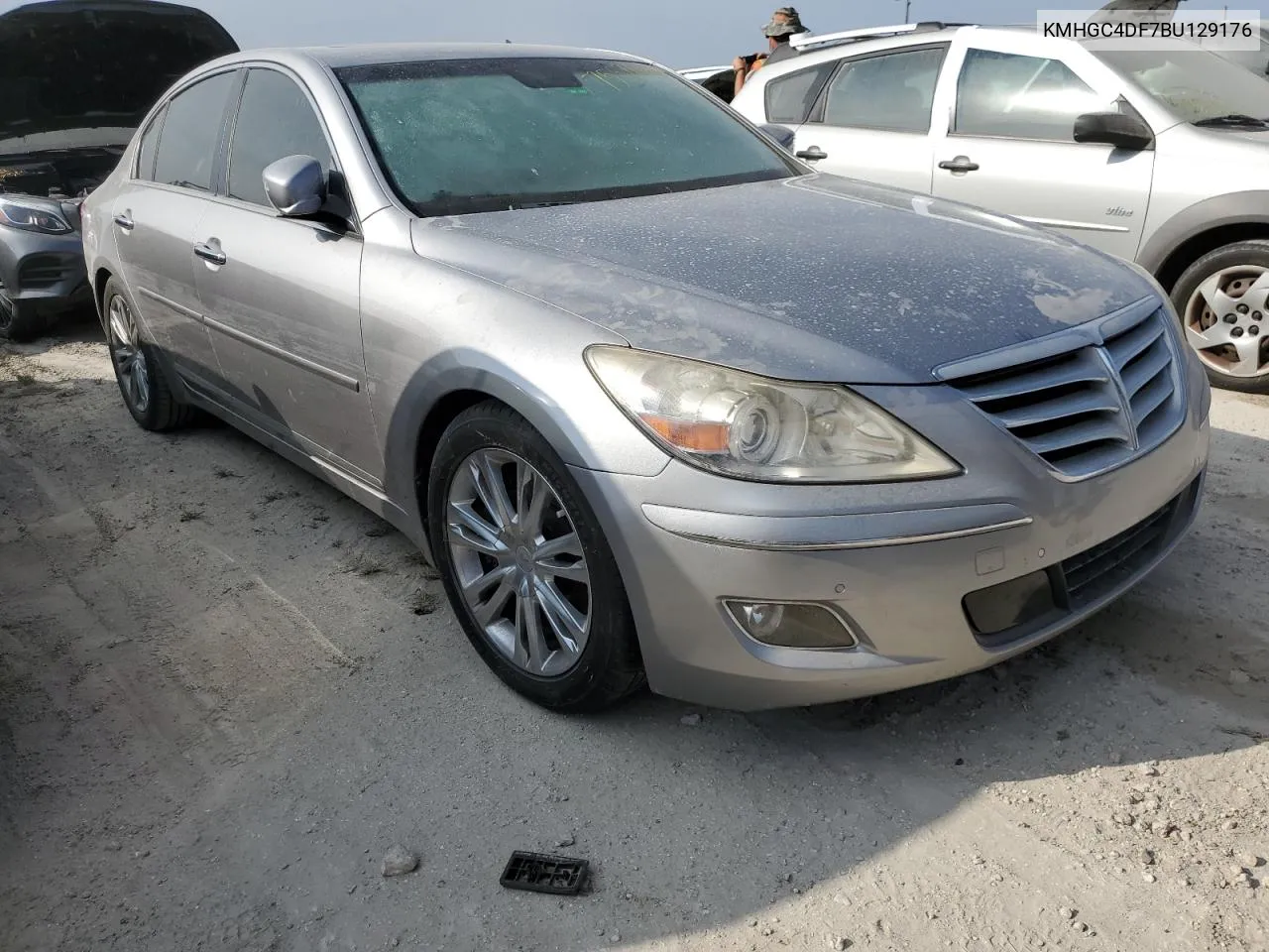 2011 Hyundai Genesis 4.6L VIN: KMHGC4DF7BU129176 Lot: 75572634