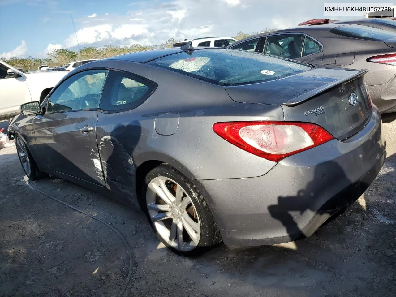 2011 Hyundai Genesis Coupe 3.8L VIN: KMHHU6KH4BU057788 Lot: 77039454