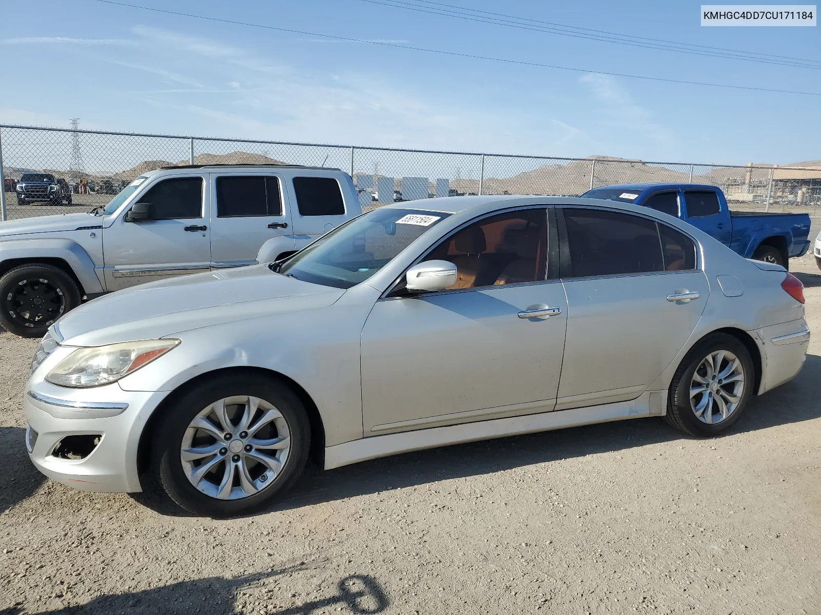 2012 Hyundai Genesis 3.8L VIN: KMHGC4DD7CU171184 Lot: 65811504