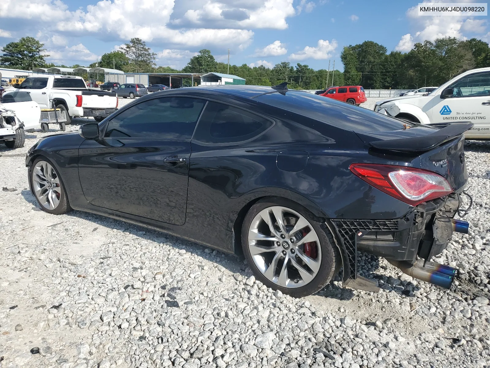 2013 Hyundai Genesis Coupe 3.8L VIN: KMHHU6KJ4DU098220 Lot: 67827514