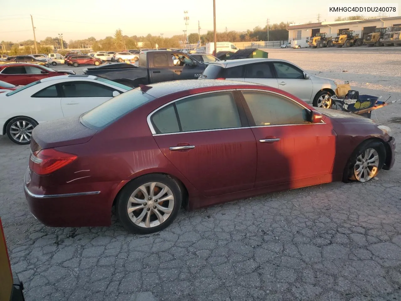 2013 Hyundai Genesis 3.8L VIN: KMHGC4DD1DU240078 Lot: 73200994