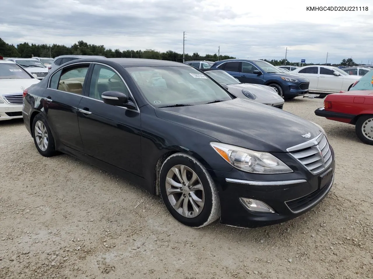 2013 Hyundai Genesis 3.8L VIN: KMHGC4DD2DU221118 Lot: 73957314