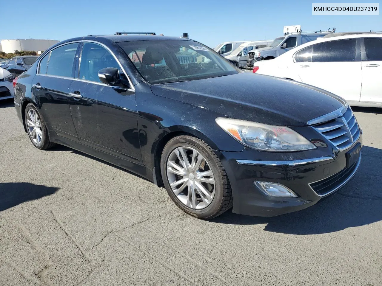 2013 Hyundai Genesis 3.8L VIN: KMHGC4DD4DU237319 Lot: 76068294