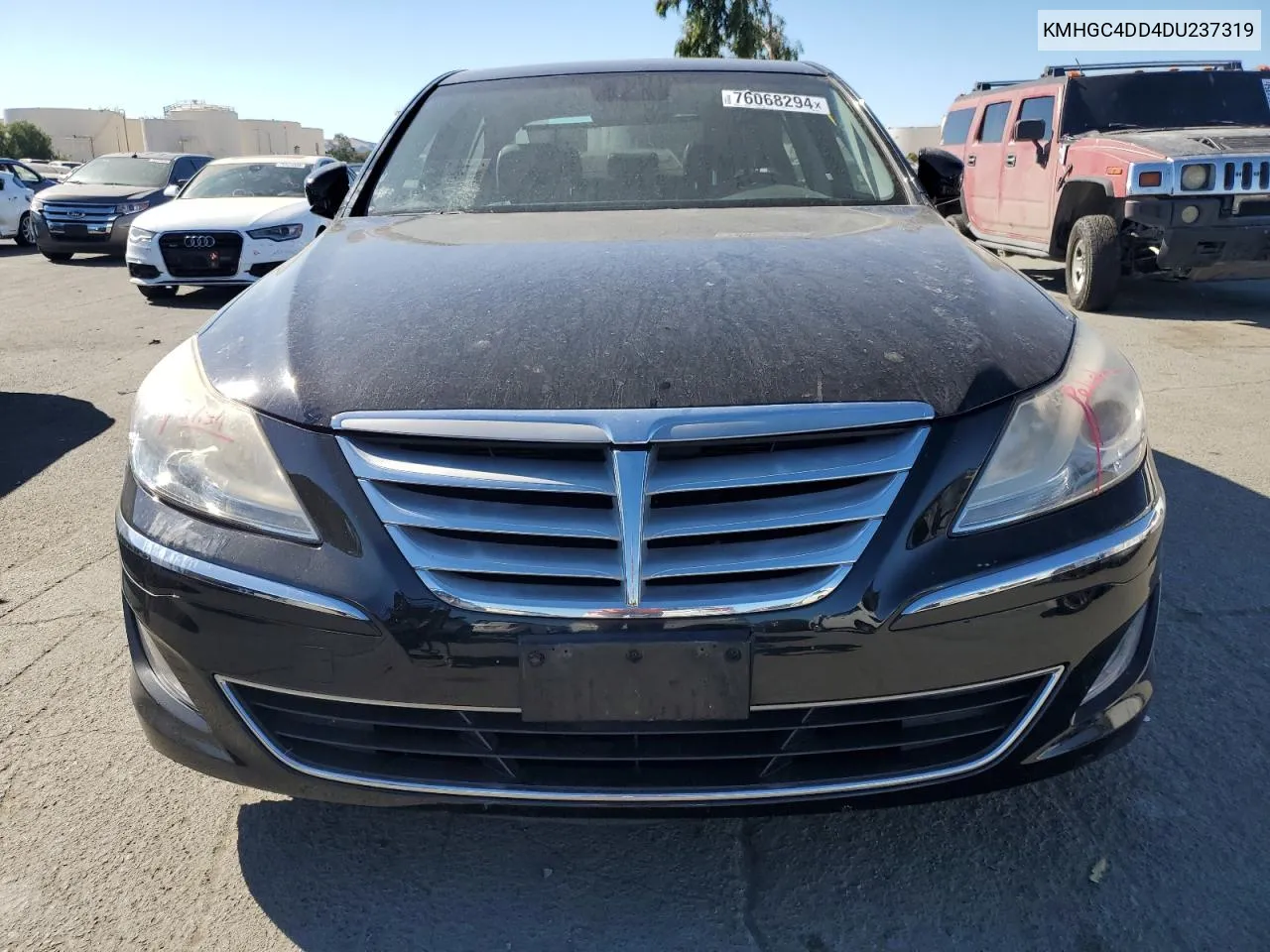 2013 Hyundai Genesis 3.8L VIN: KMHGC4DD4DU237319 Lot: 76068294