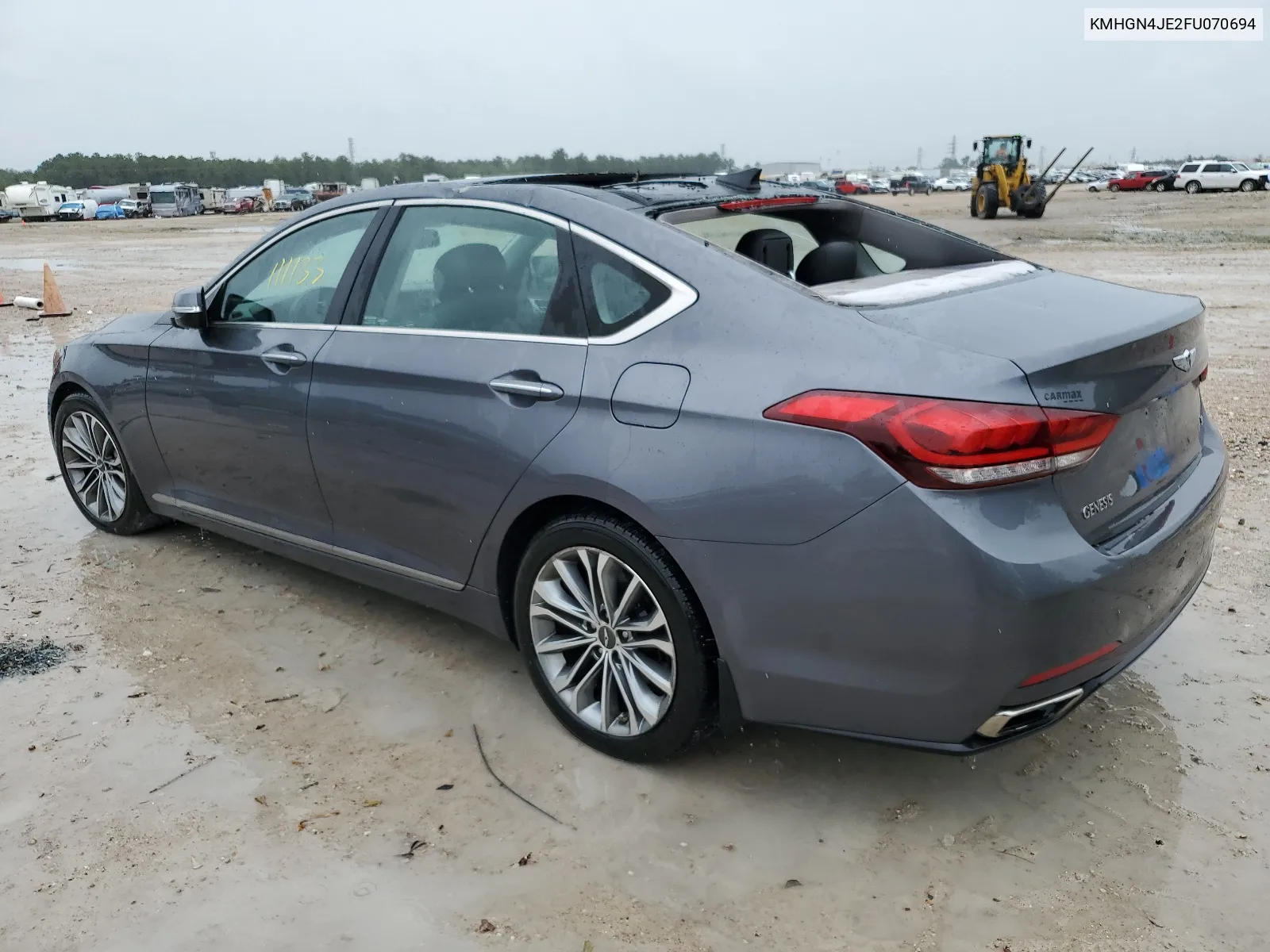 KMHGN4JE2FU070694 2015 Hyundai Genesis 3.8L