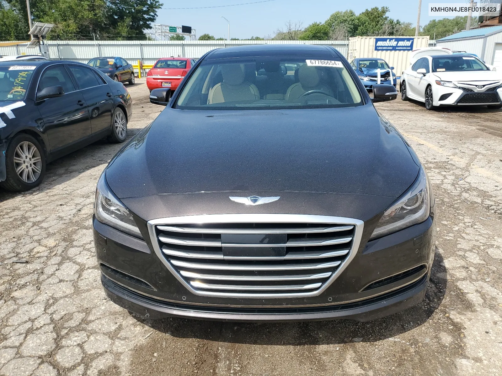 2015 Hyundai Genesis 3.8L VIN: KMHGN4JE8FU018423 Lot: 67786654