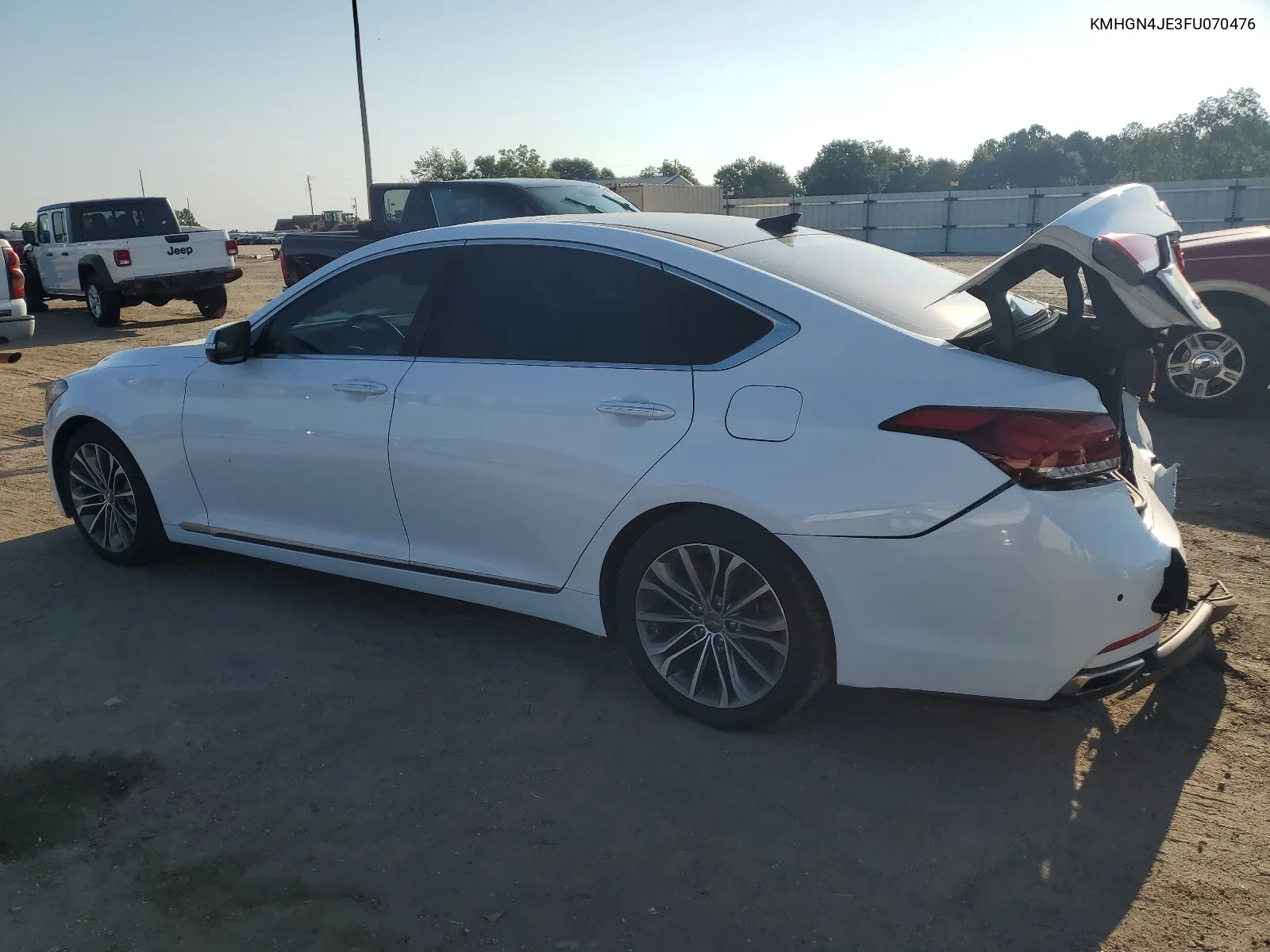 KMHGN4JE3FU070476 2015 Hyundai Genesis 3.8L