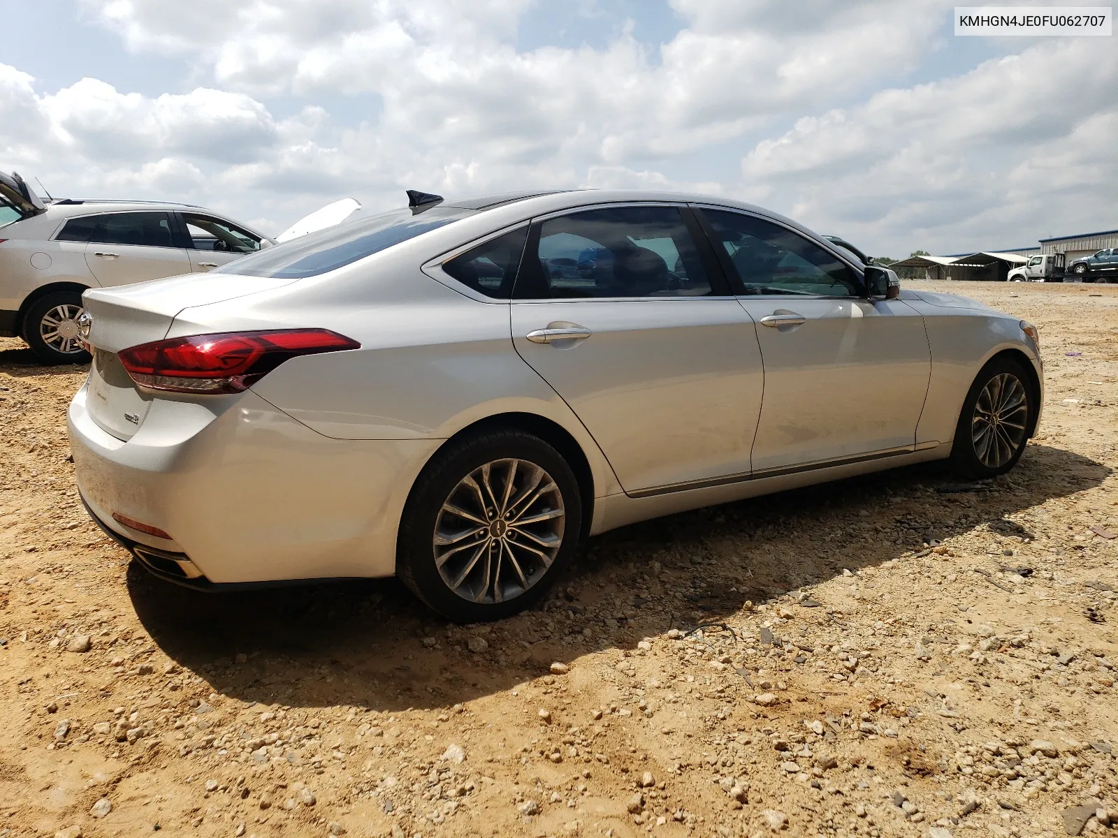 KMHGN4JE0FU062707 2015 Hyundai Genesis 3.8L