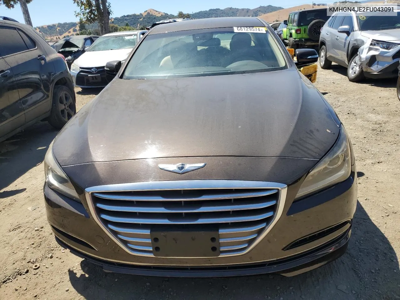 2015 Hyundai Genesis 3.8L VIN: KMHGN4JE2FU043091 Lot: 68129574