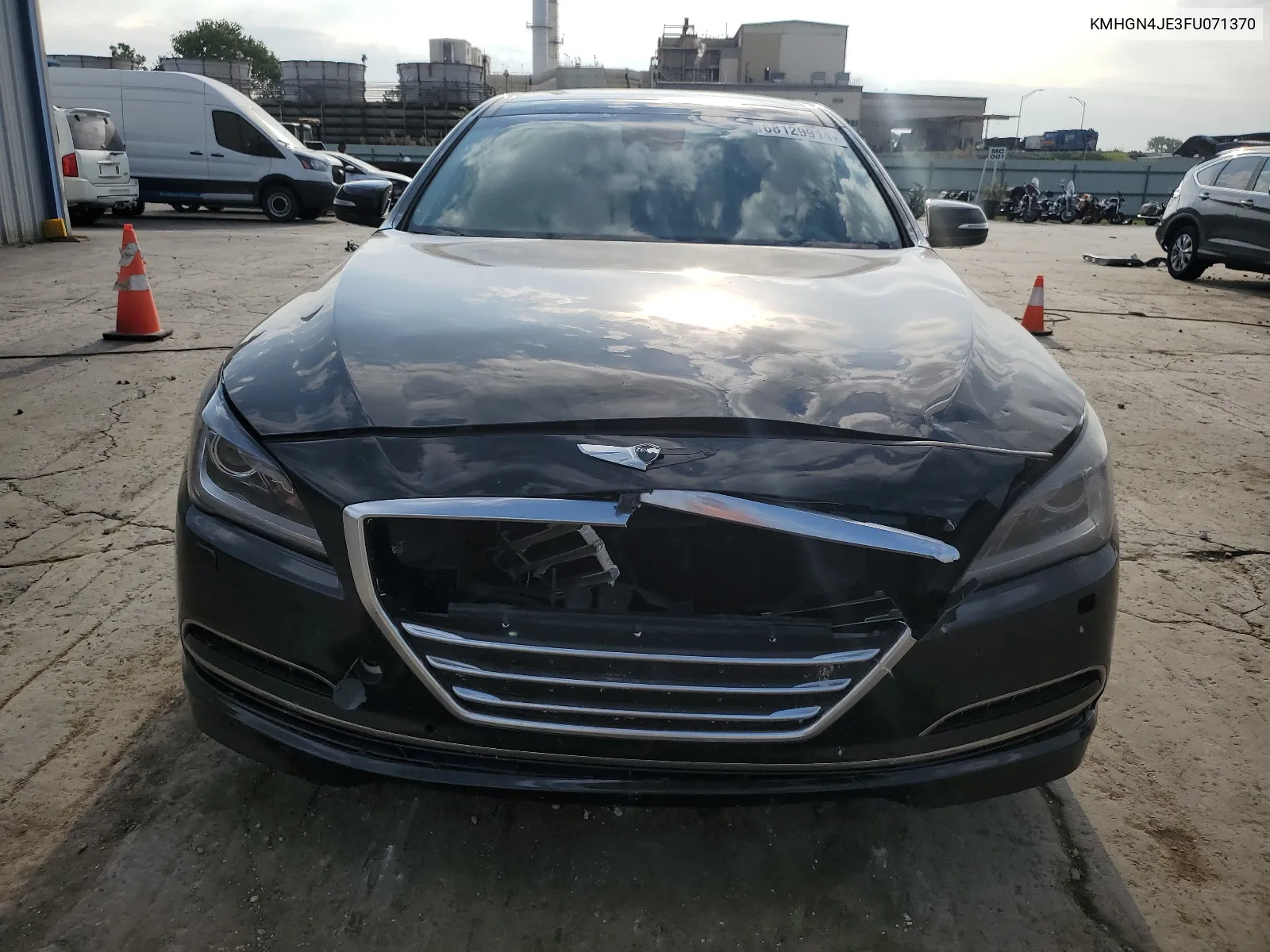 KMHGN4JE3FU071370 2015 Hyundai Genesis 3.8L