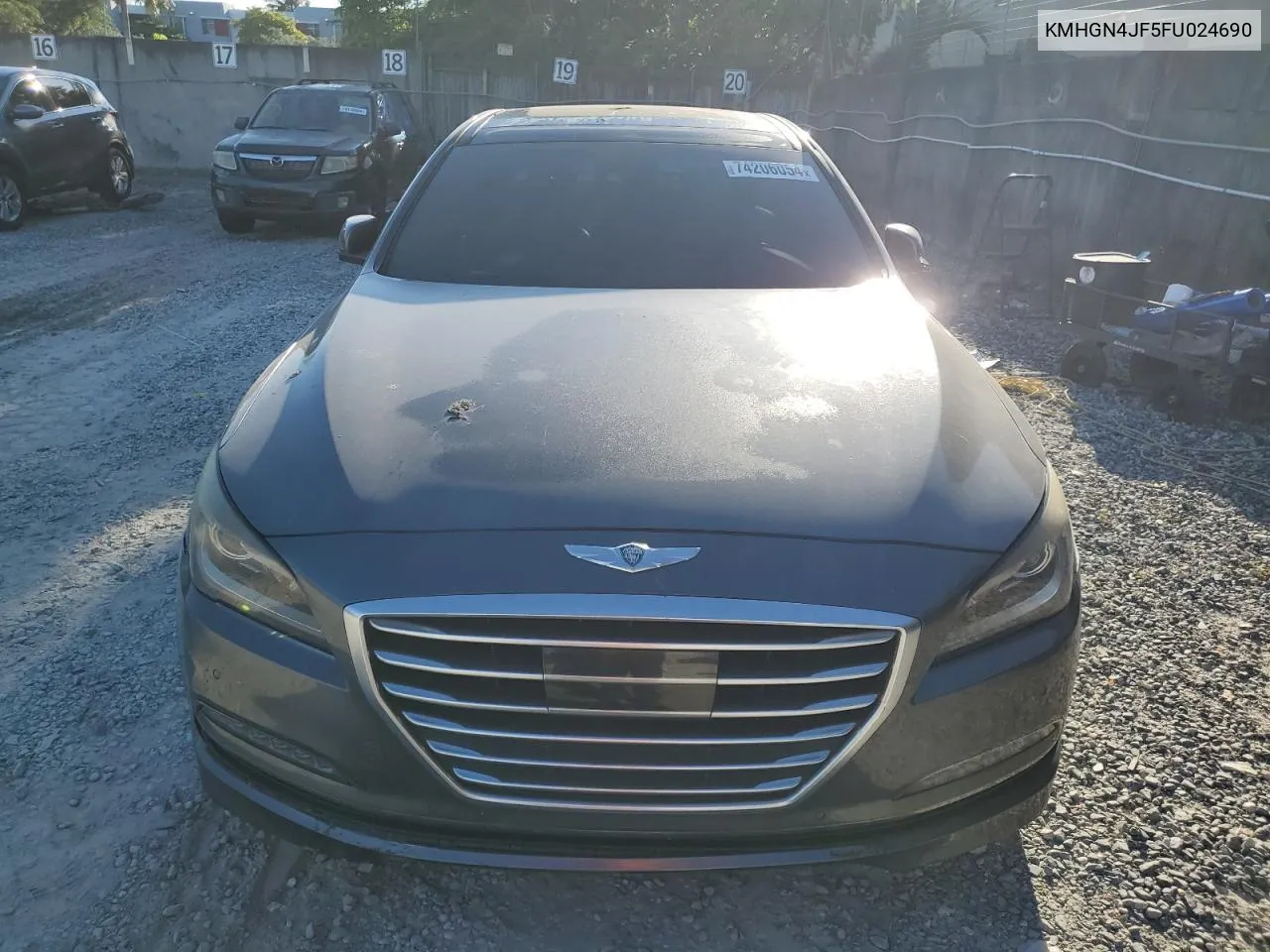 2015 Hyundai Genesis 5.0L VIN: KMHGN4JF5FU024690 Lot: 74206054