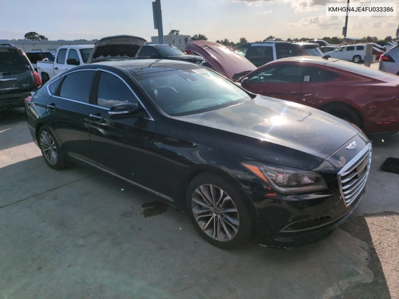 2015 Hyundai Genesis 3.8L VIN: KMHGN4JE4FU033386 Lot: 76025174