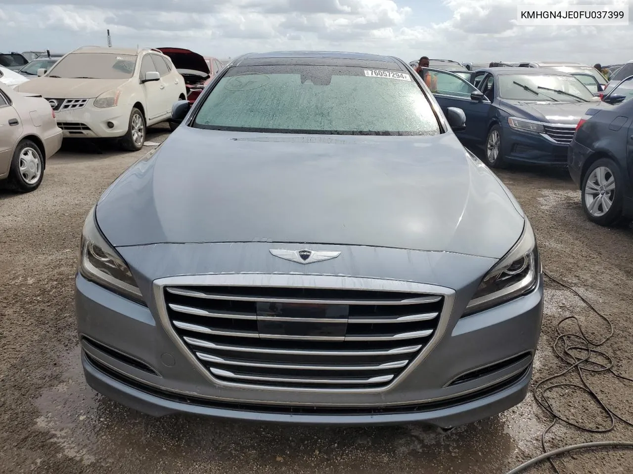 2015 Hyundai Genesis 3.8L VIN: KMHGN4JE0FU037399 Lot: 76057294