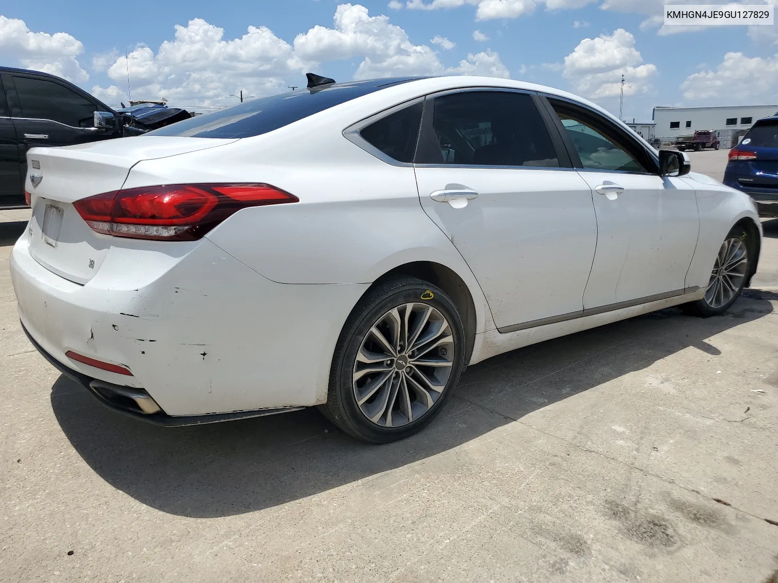 KMHGN4JE9GU127829 2016 Hyundai Genesis 3.8L