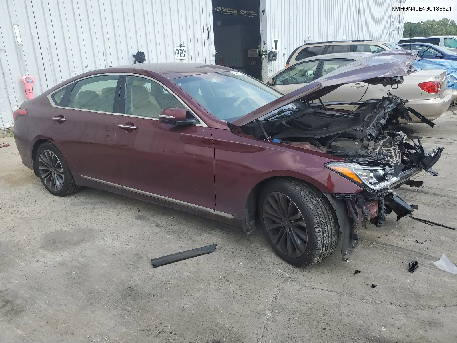 KMHGN4JE4GU138821 2016 Hyundai Genesis 3.8L