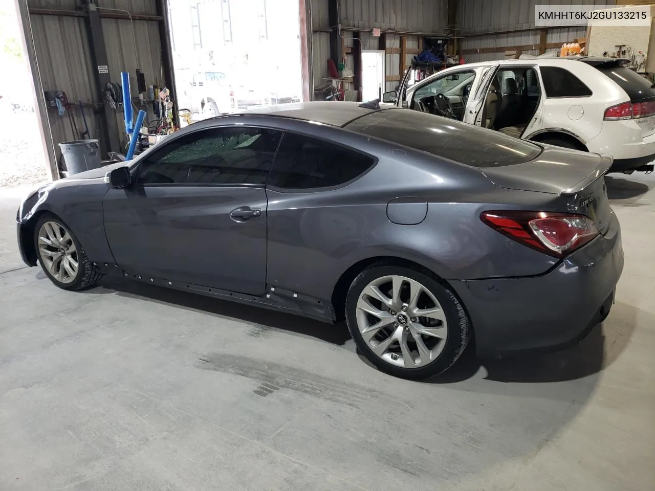 2016 Hyundai Genesis Coupe 3.8L VIN: KMHHT6KJ2GU133215 Lot: 74547014