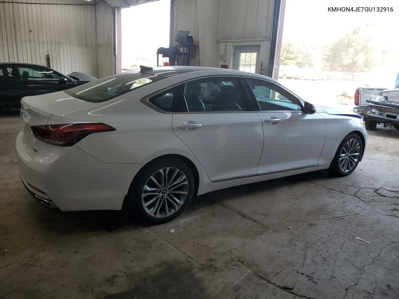 2016 Hyundai Genesis 3.8L VIN: KMHGN4JE7GU132916 Lot: 75398344