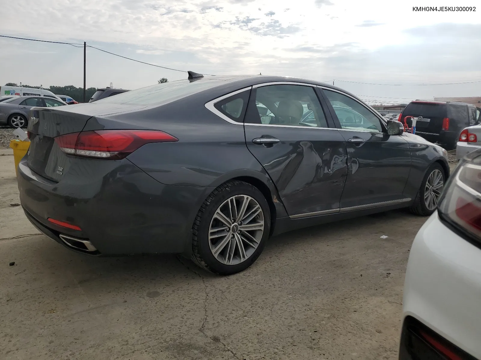 2019 Genesis G80 Base VIN: KMHGN4JE5KU300092 Lot: 67027434