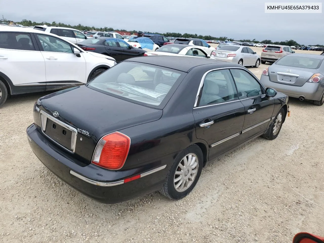 KMHFU45E65A379433 2005 Hyundai Xg 350