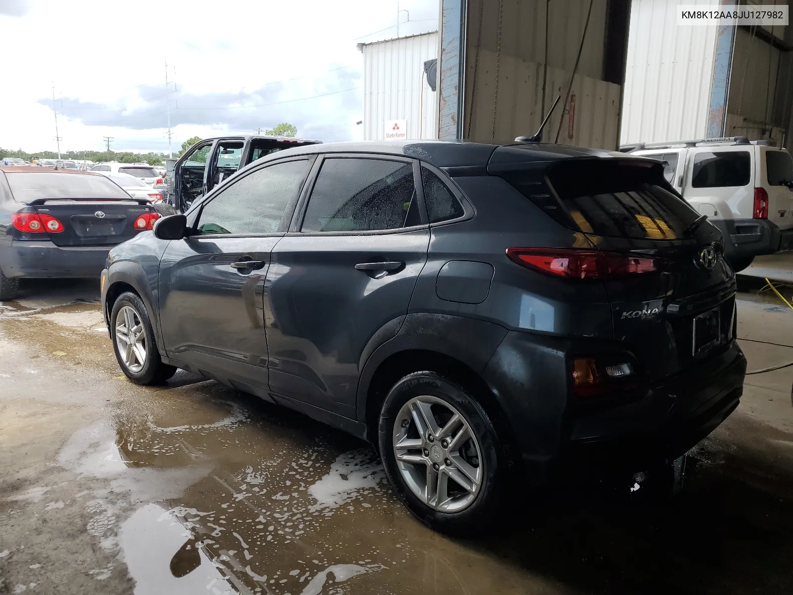 KM8K12AA8JU127982 2018 Hyundai Kona Se