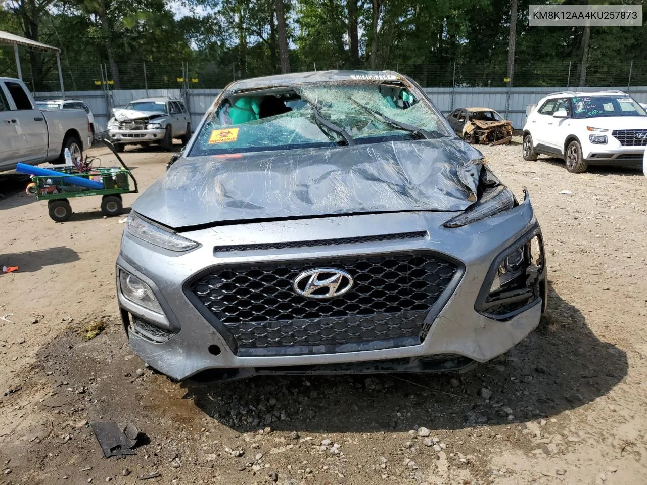 KM8K12AA4KU257873 2019 Hyundai Kona Se