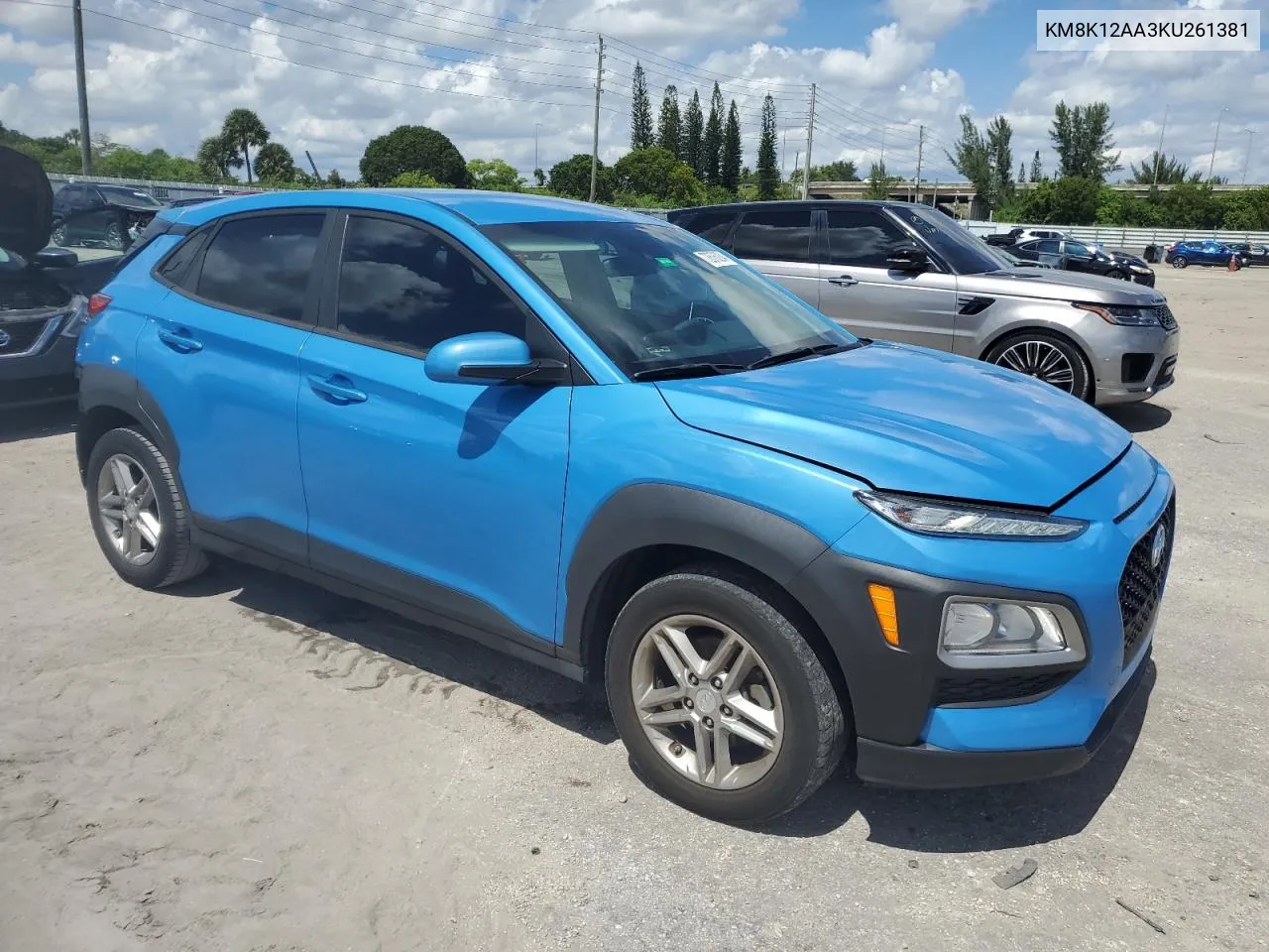 2019 Hyundai Kona Se VIN: KM8K12AA3KU261381 Lot: 72676234