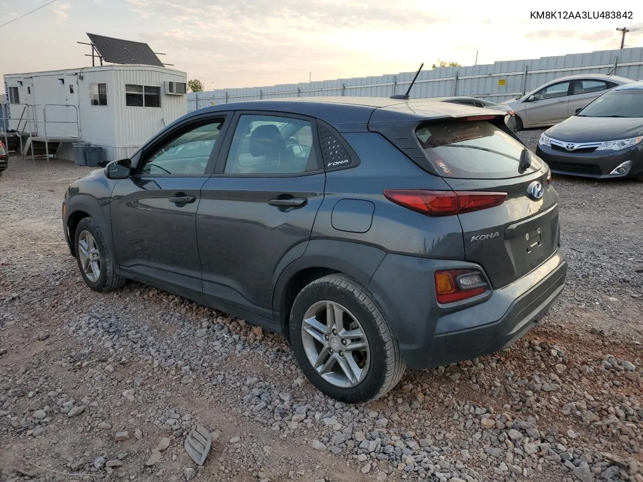 2020 Hyundai Kona Se VIN: KM8K12AA3LU483842 Lot: 75537374