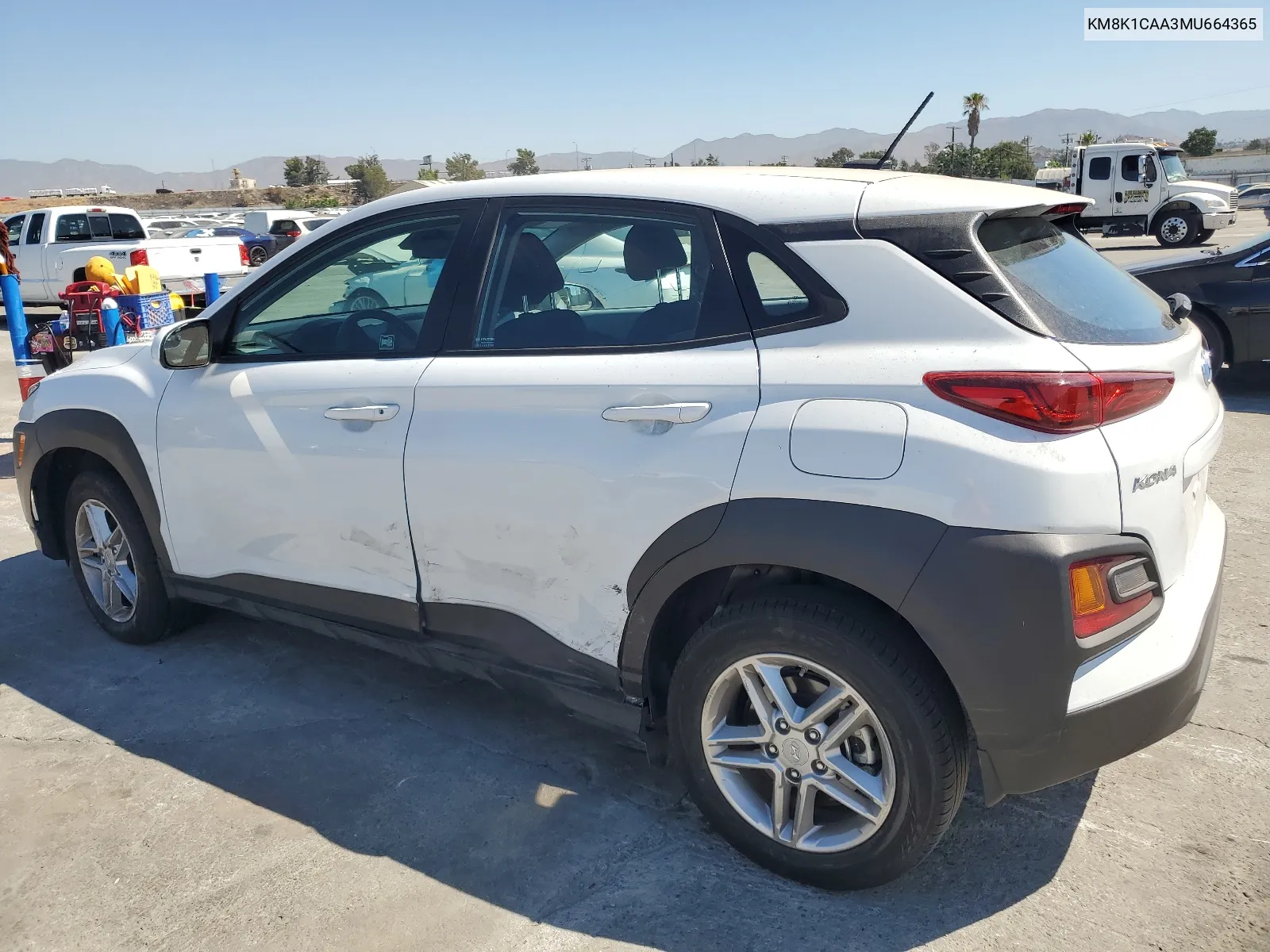 KM8K1CAA3MU664365 2021 Hyundai Kona Se