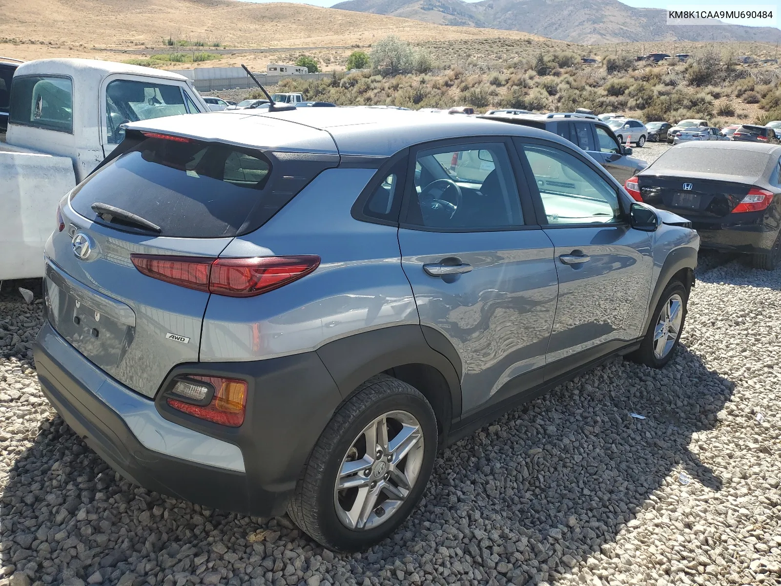 KM8K1CAA9MU690484 2021 Hyundai Kona Se