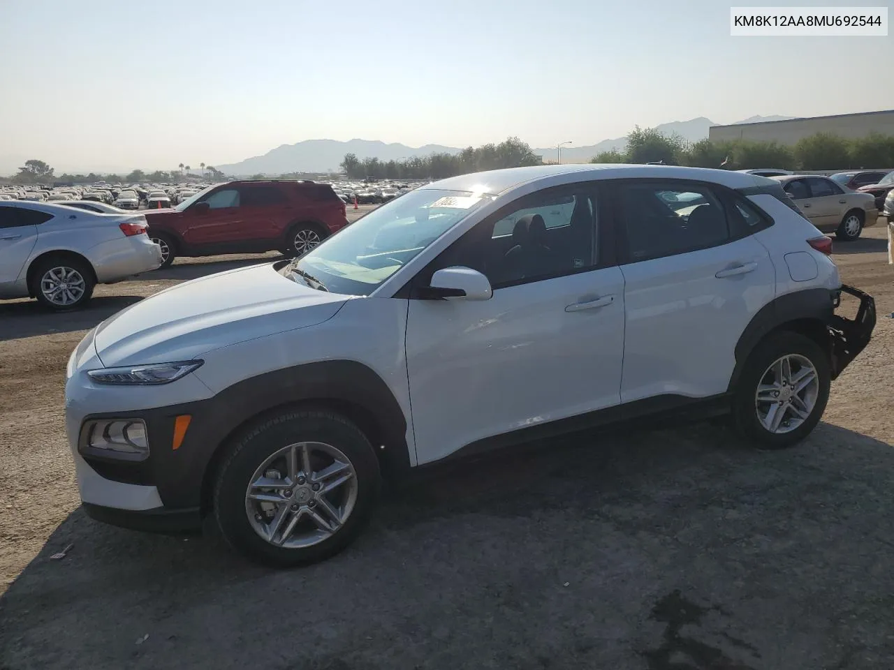 KM8K12AA8MU692544 2021 Hyundai Kona Se