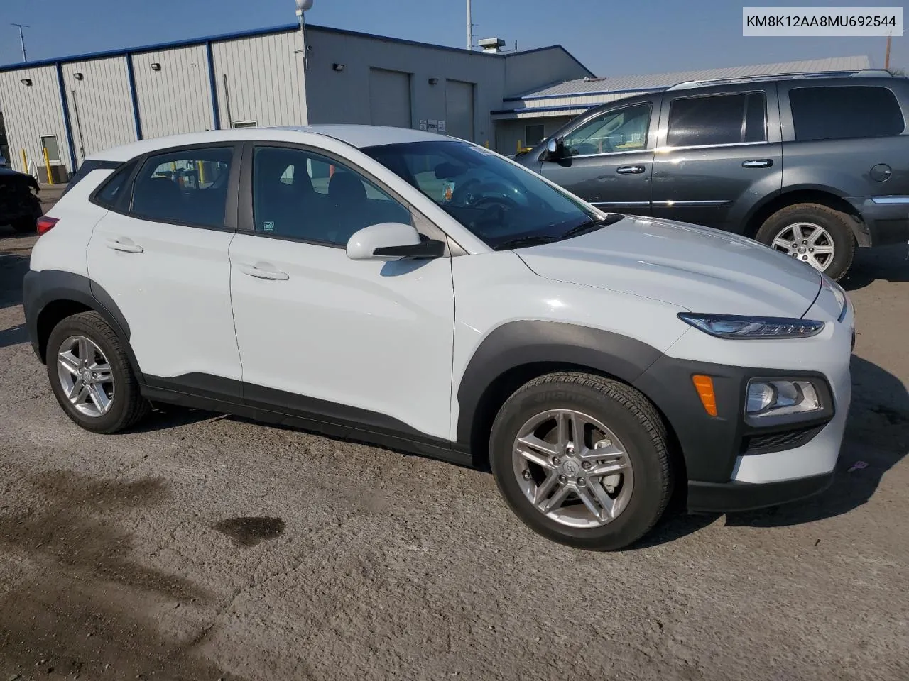 KM8K12AA8MU692544 2021 Hyundai Kona Se