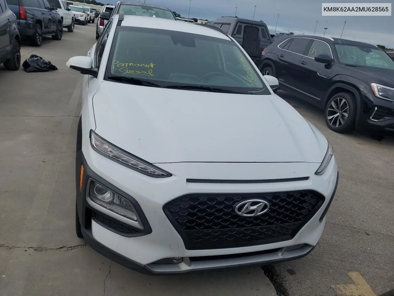 2021 Hyundai Kona Sel Plus VIN: KM8K62AA2MU628565 Lot: 75035194