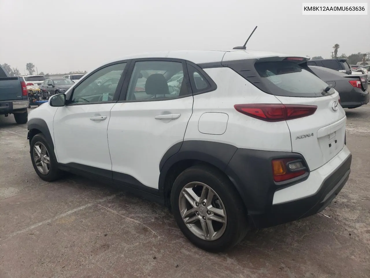 KM8K12AA0MU663636 2021 Hyundai Kona Se