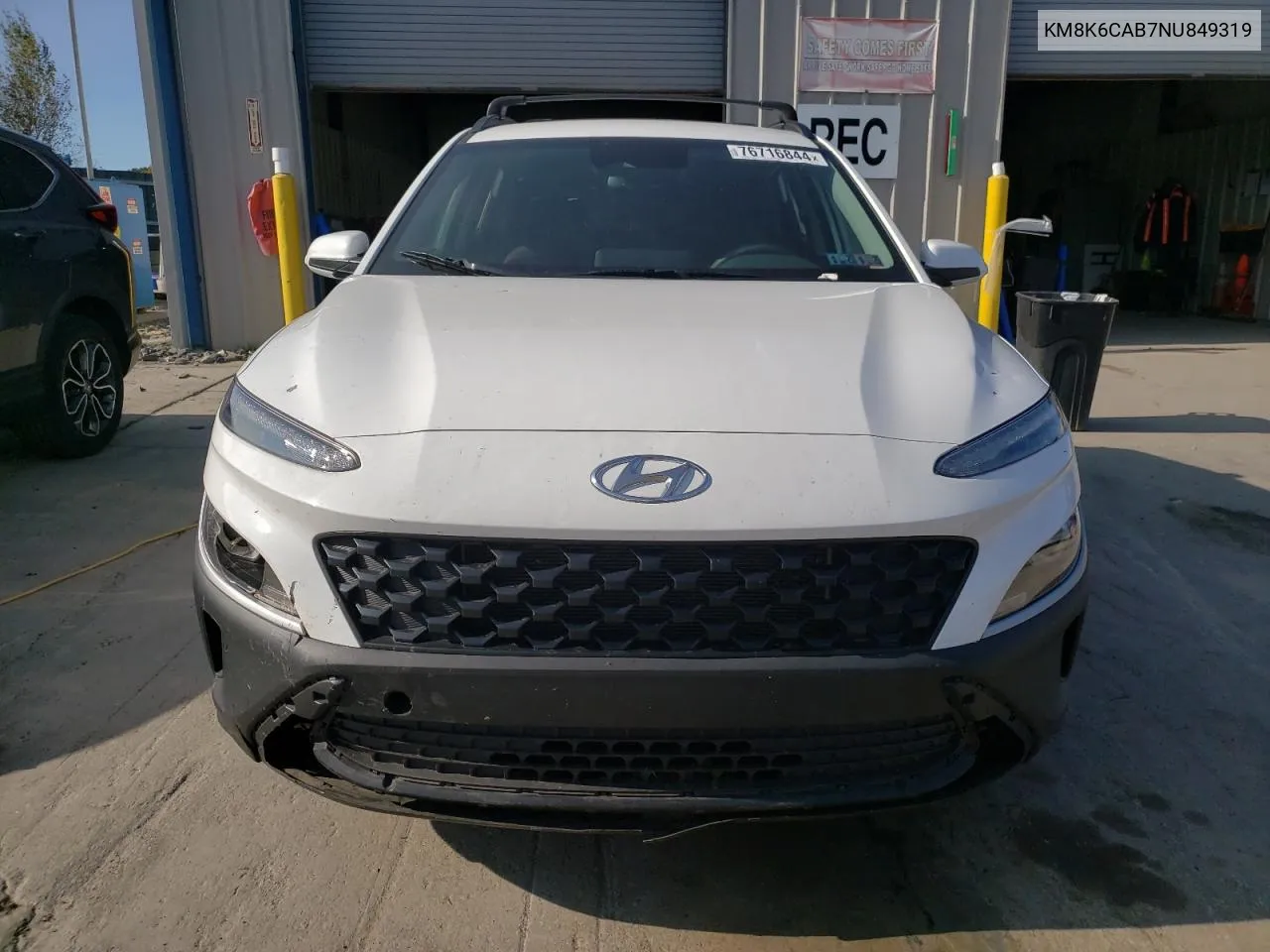 2022 Hyundai Kona Sel VIN: KM8K6CAB7NU849319 Lot: 76716844