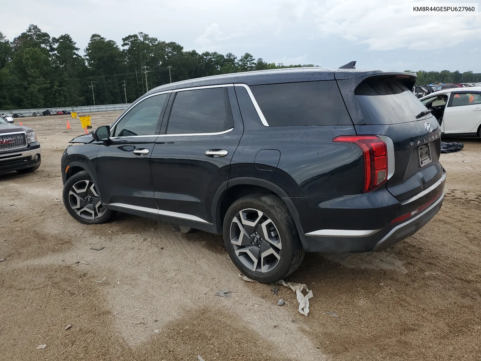 2023 Hyundai Palisade Sel Premium VIN: KM8R44GE5PU627960 Lot: 63621134