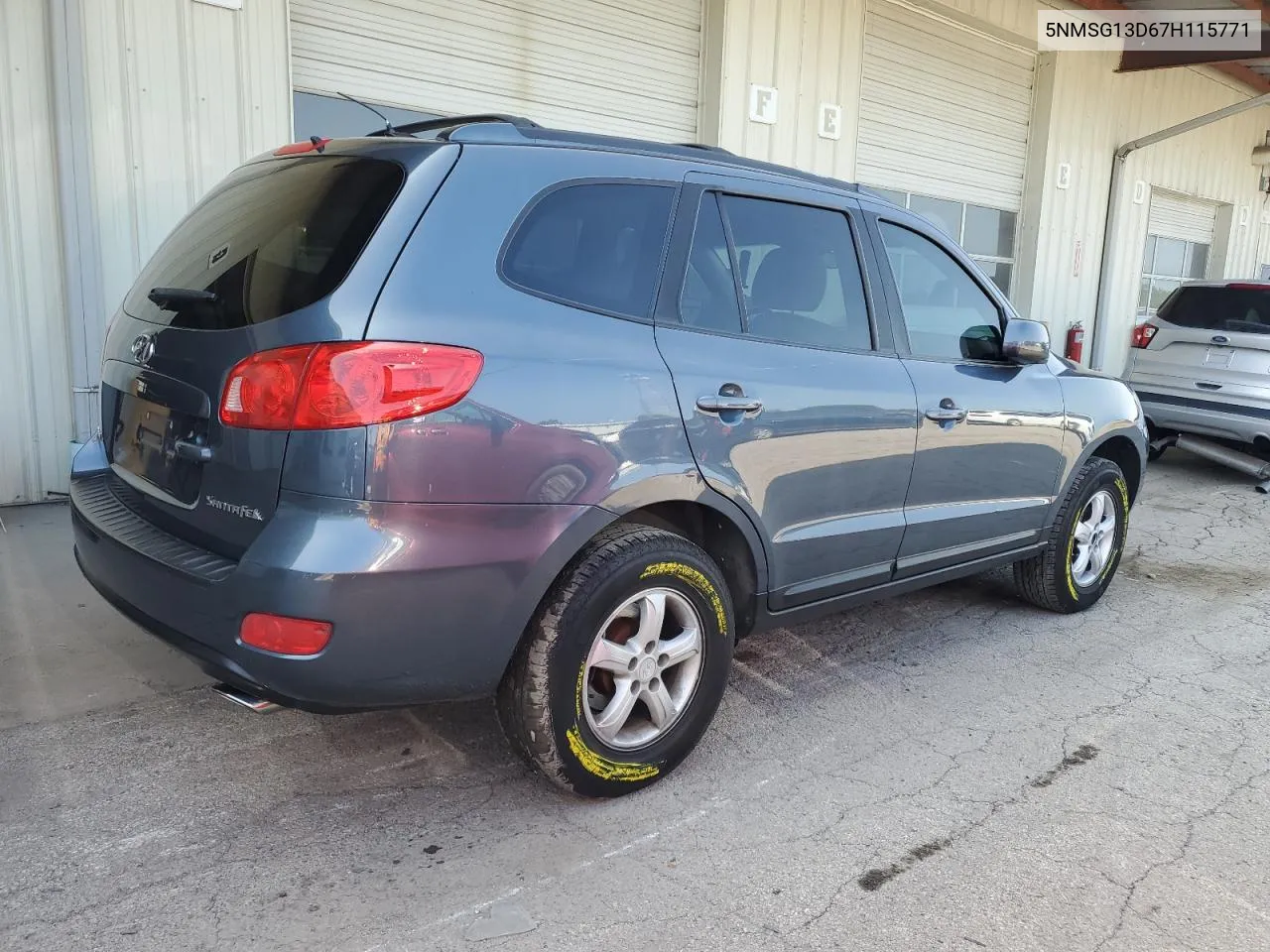 2007 Hyundai Santa Fe Gls VIN: 5NMSG13D67H115771 Lot: 71786024